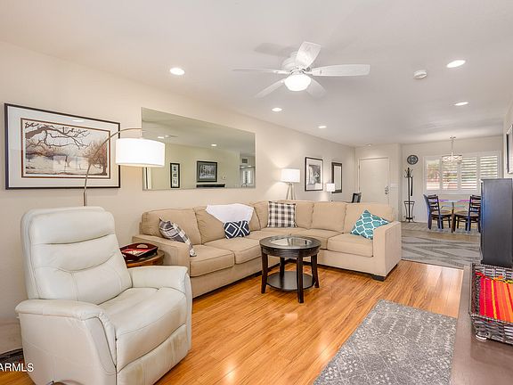 5th image of 12212 N Paradise Village Pkwy S APT 330