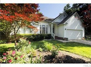 11904 Fairlie Pl, Raleigh, NC 27613