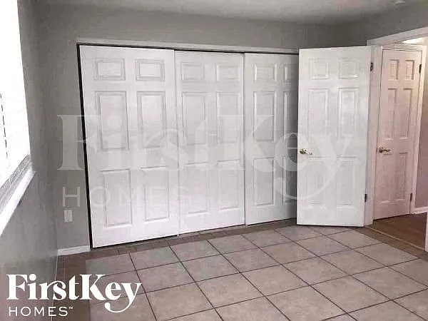 14300 Iroquois Ave — Photo 13