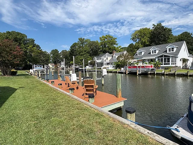 31 Driftwood Ln