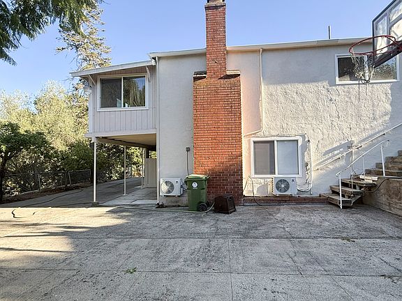 2nd image of 3682 Seven Hills Rd #B