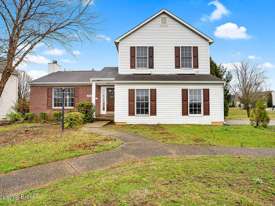 1st image of 3900 Orchard Lake Dr