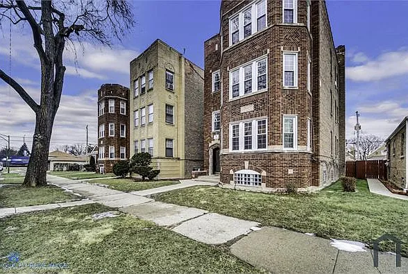 7925 S Trumbull Ave #1 — Photo 4