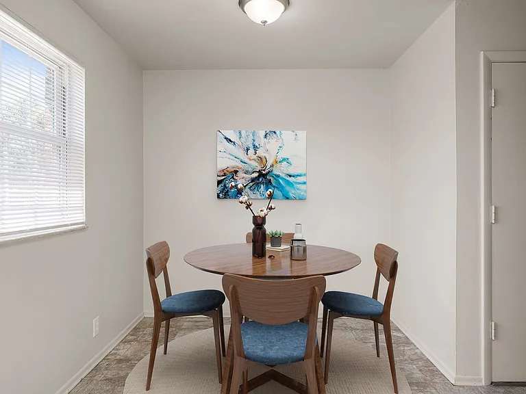 White Birch Apartments — Photo 13