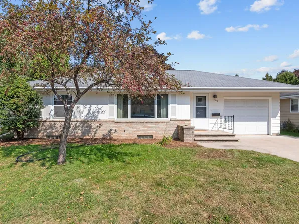1218 W Brewster St, Appleton, WI 54914