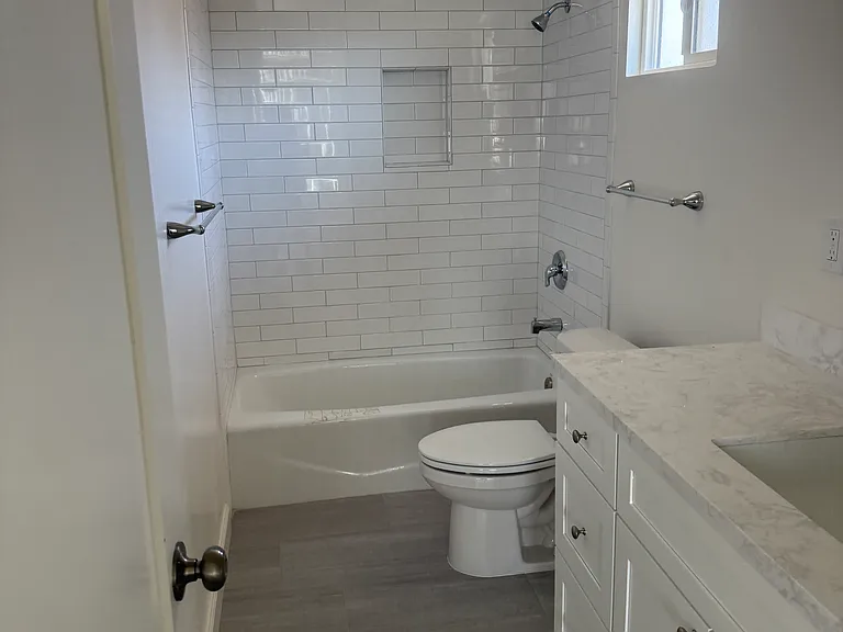 1320 S Del Mar Ave — Photo 15