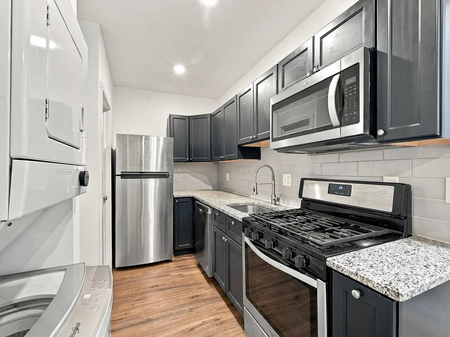 785 S 2nd St Unit 2R — Photo 2