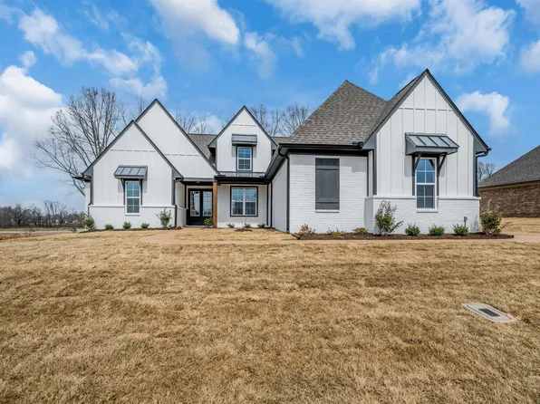 55 Rolling Hill Dr, Piperton, TN 38017
