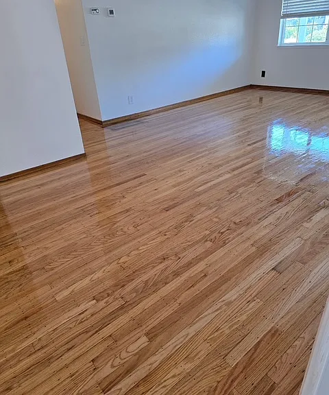 6700 Manila Ave — Photo 12