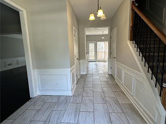 2nd image of 7140 Collingsworth Pl