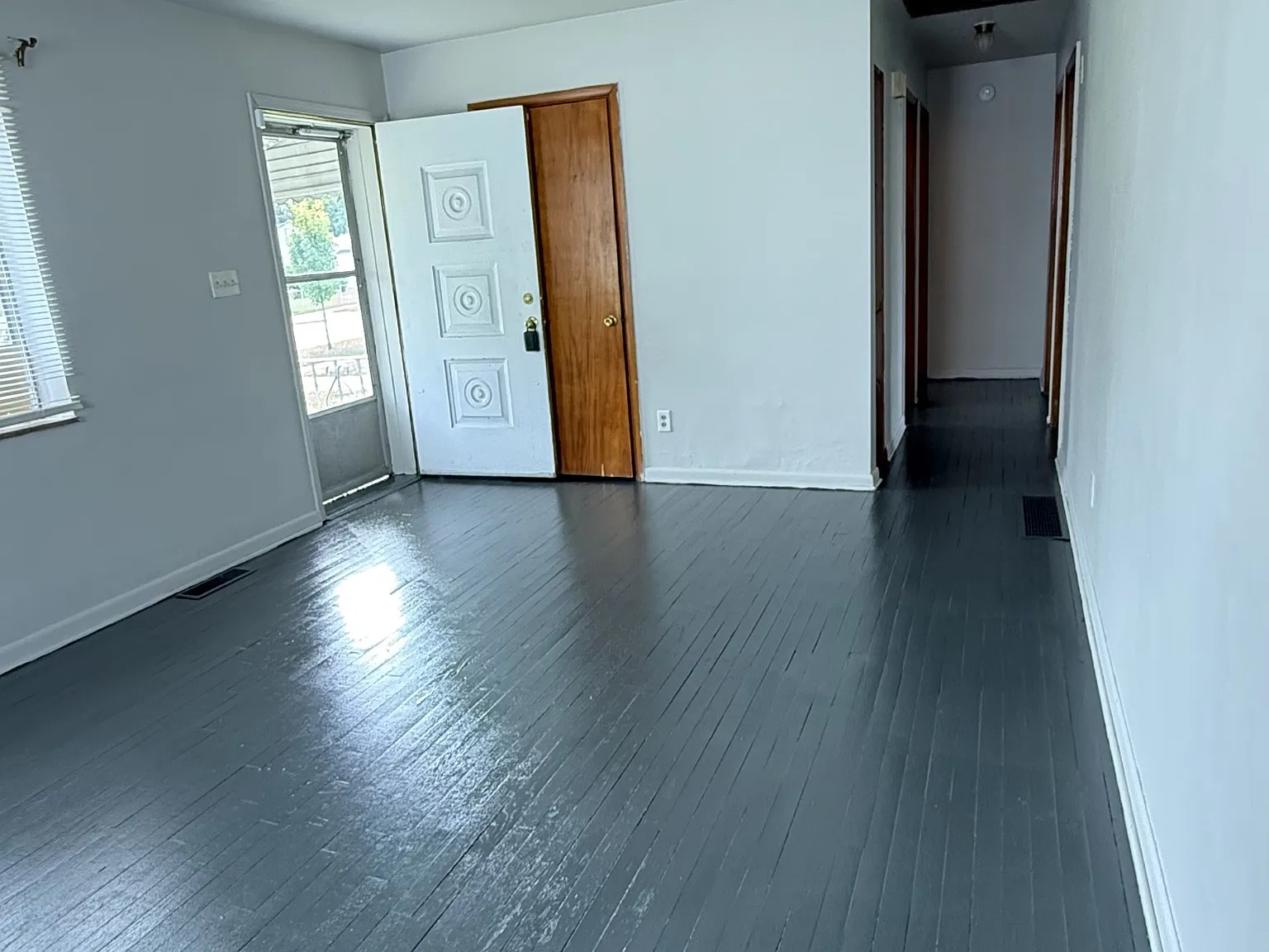 1157 Beechwood Rd — Photo 4