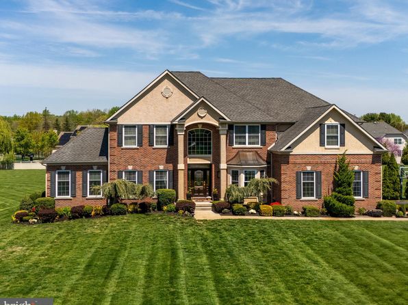 849 Cymbeline Ct, Mickleton, NJ 08056