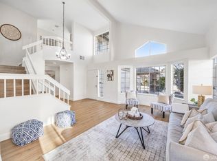 127 Halsey Ct, Hercules, CA 94547