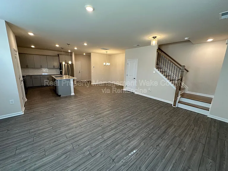 344 Abbots Mill Dr — Photo 12