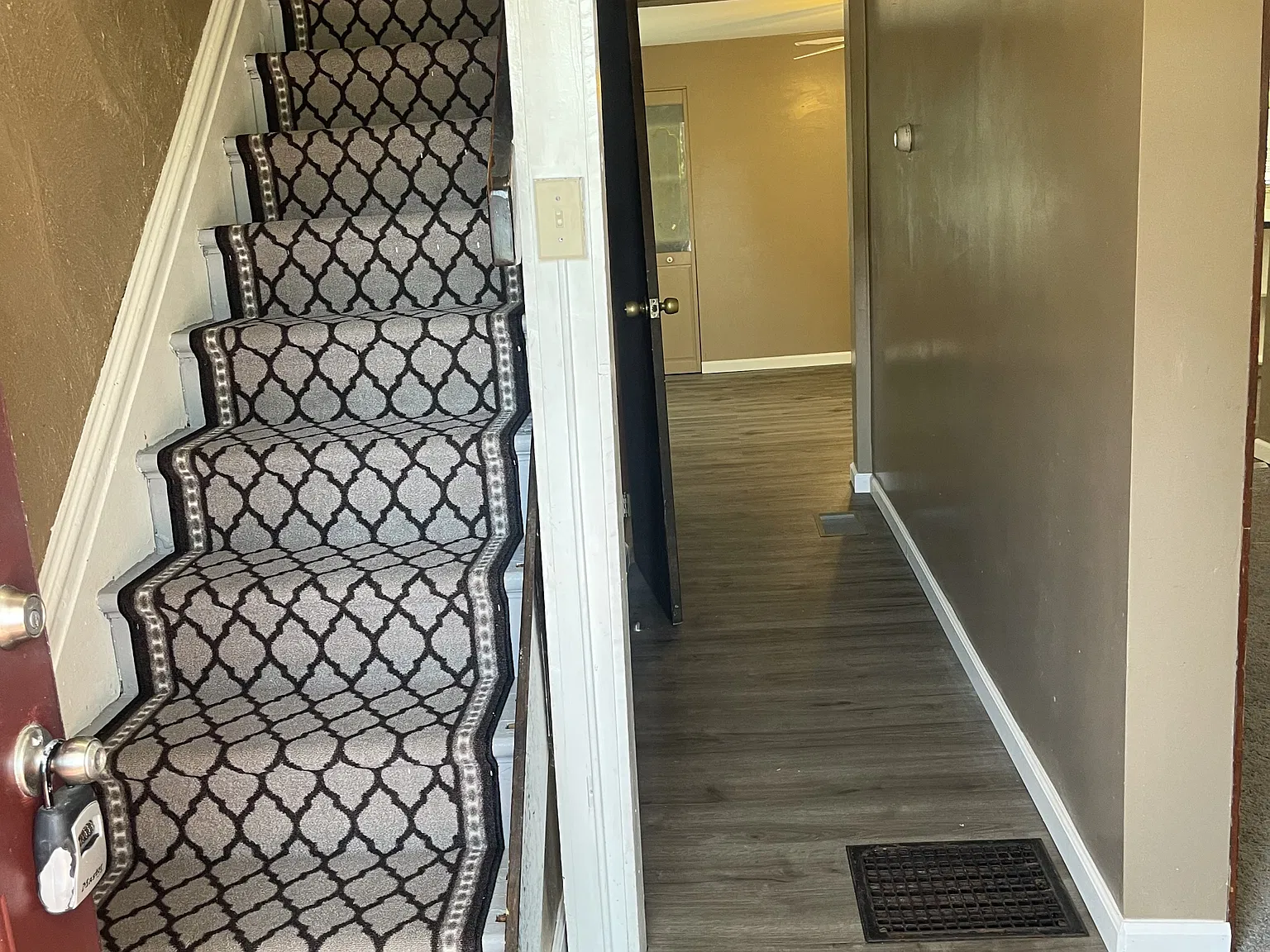 1052 Steuben Street - 1 — Photo 2