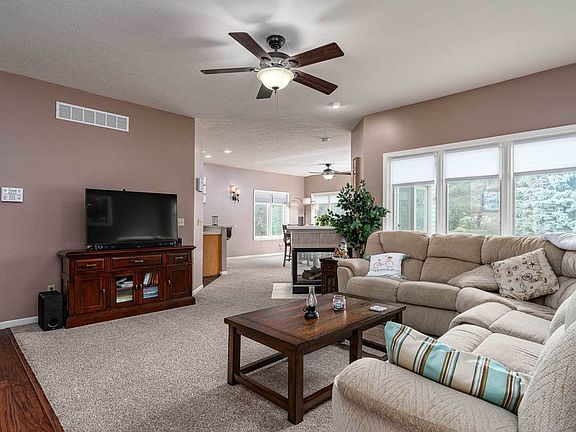 4th image of 26031 Westwood Hills Dr