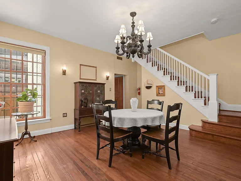 1754 Church St NW — Photo 3