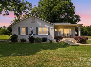 4558 Titman Rd, Gastonia, NC 28056