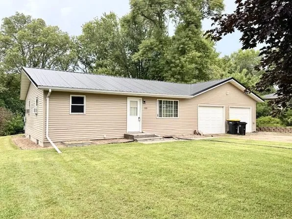 520 1st St S, Franklin, MN 55333