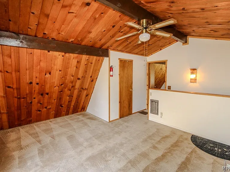 136 Mann Dr — Photo 21