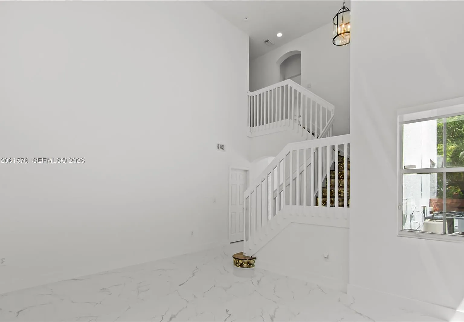 16001 SW 43rd Ter #16001 — Photo 4
