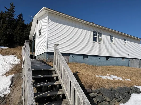 13-19 Bradshaw Place, Placentia, NL A0B2G0