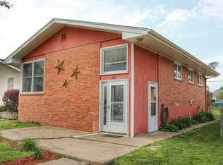 800 Whitewood St, Burlington, IA 52601