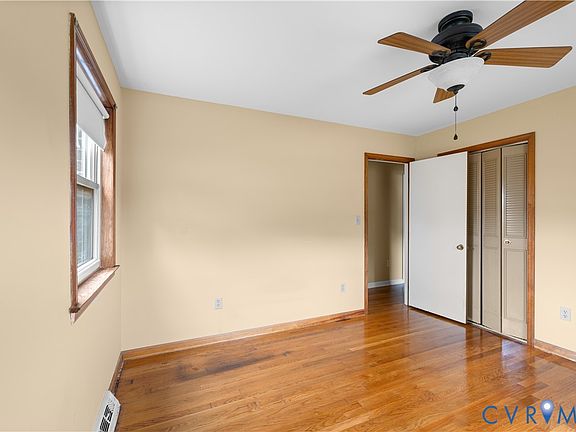 5th image of 2713 Irwin Rd