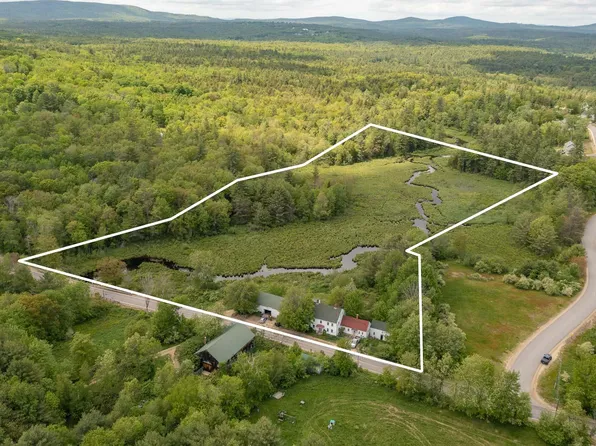 254 STAGECOACH Road, Barrington, NH 03825