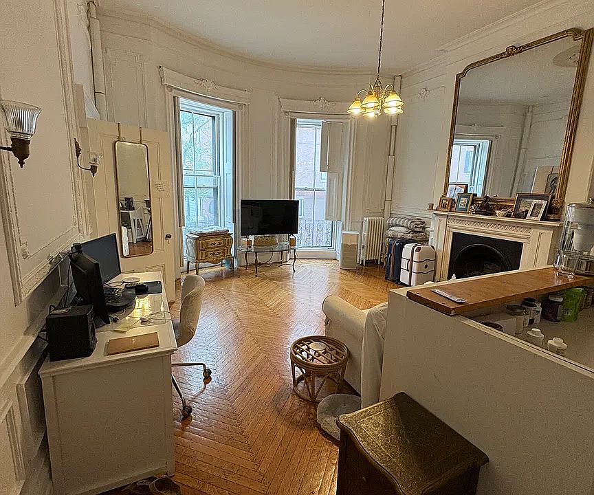 1st image of 24 Joy St APT 3