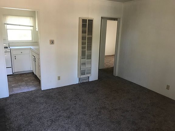 2nd image of 312 E Mojave Blvd