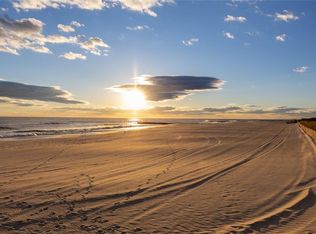650 Shore Rd APT 4R, Long Beach, NY 11561