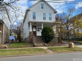 31 S 5th Ave, Highland Park, NJ