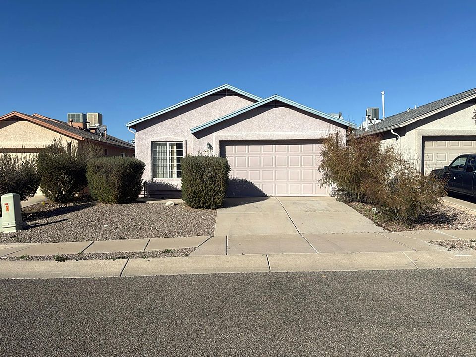 1st image of 8955 E Weyburn Dr