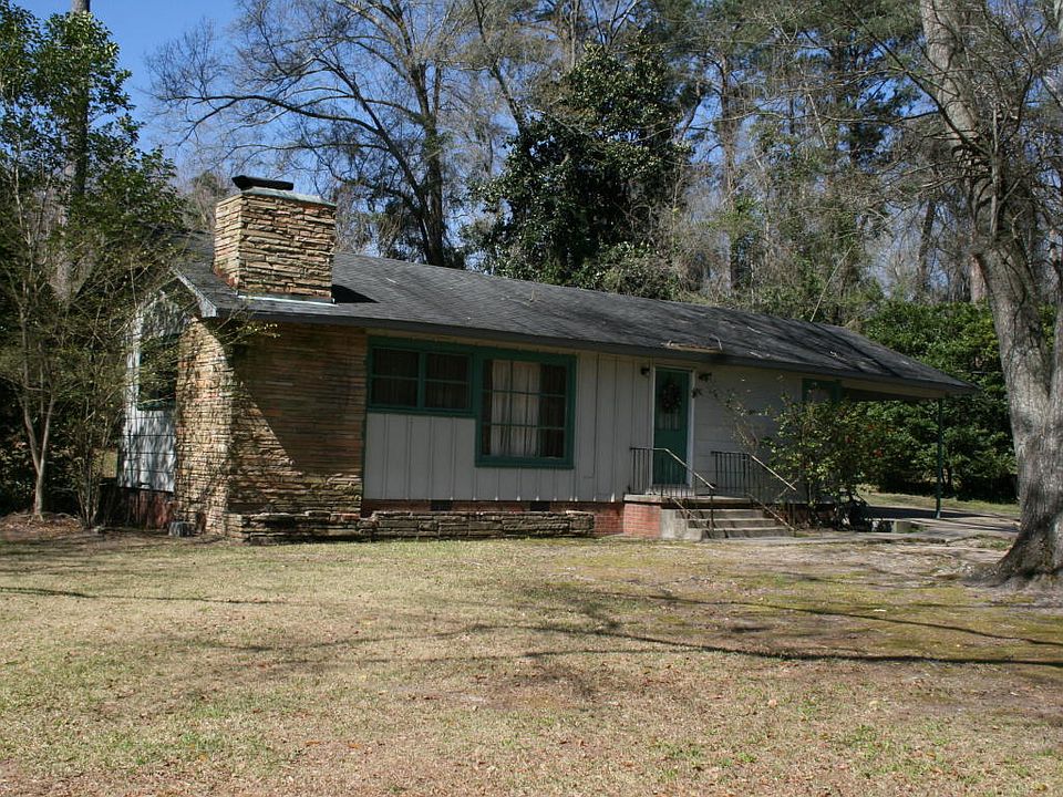 2nd image of 2130 N 3rd Ave