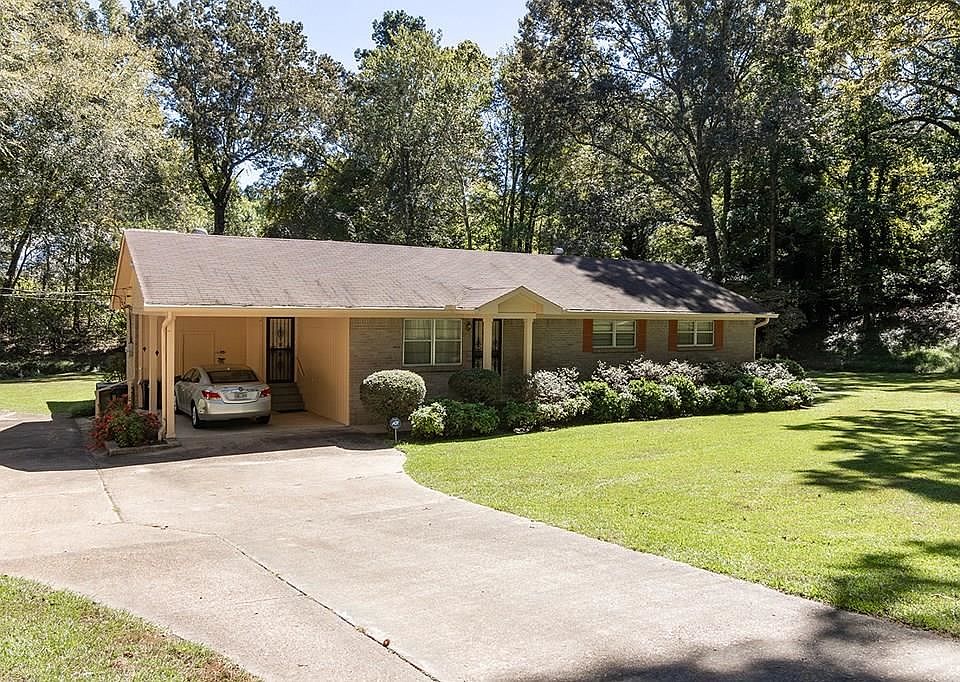 1st image of 628 Park Dr