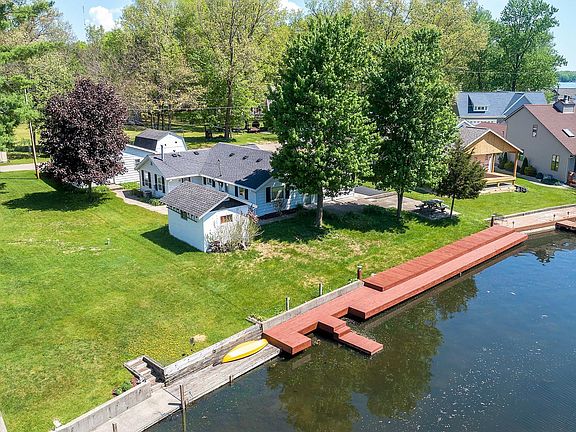 3rd image of 12923 Johnson Dr