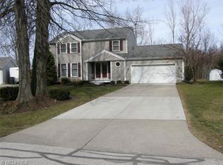 1631 Duffton Ln, Painesville, OH 44077