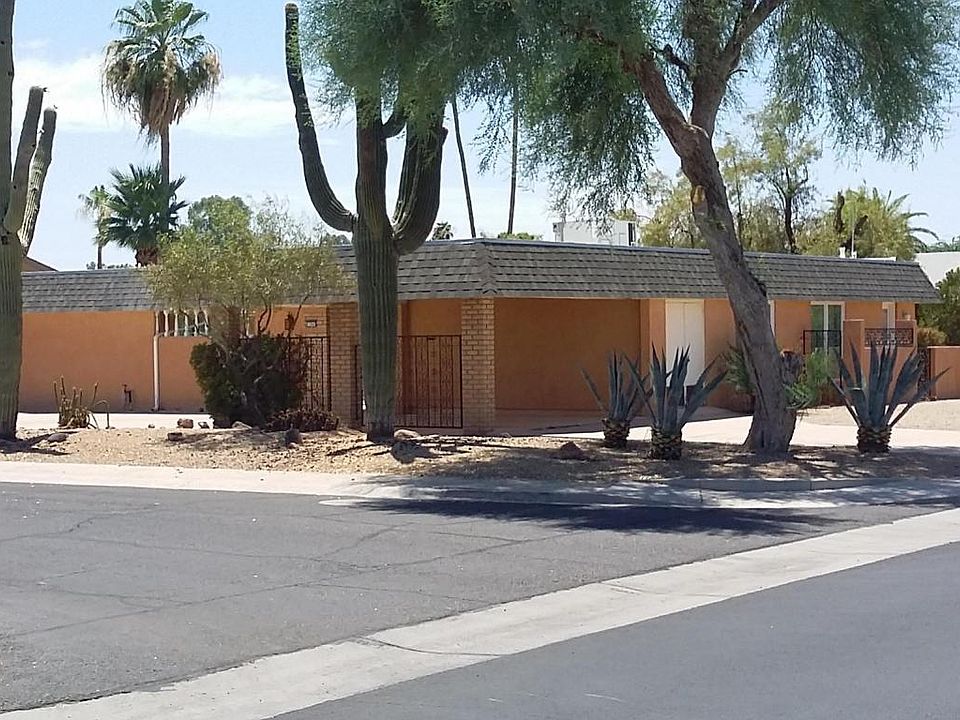 1st image of 11045 W Cinnebar Ave