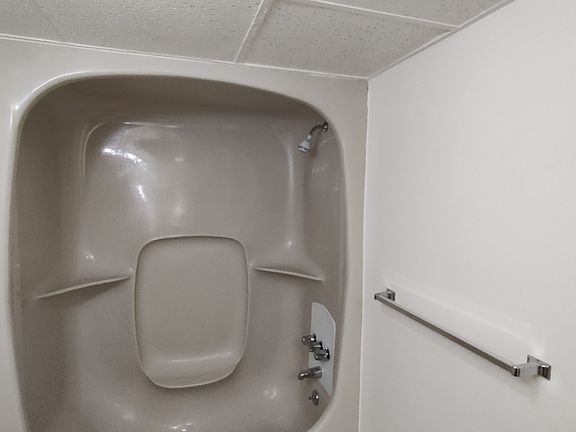 3rd image of 34 Railroad St #6