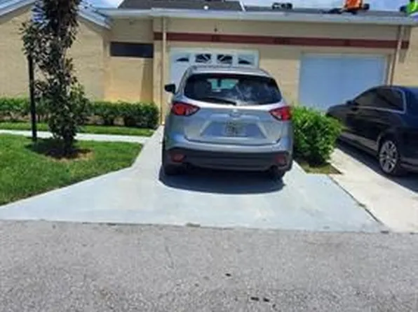 4560 Grand Cypress Road 50, West Palm Beach, FL 33417