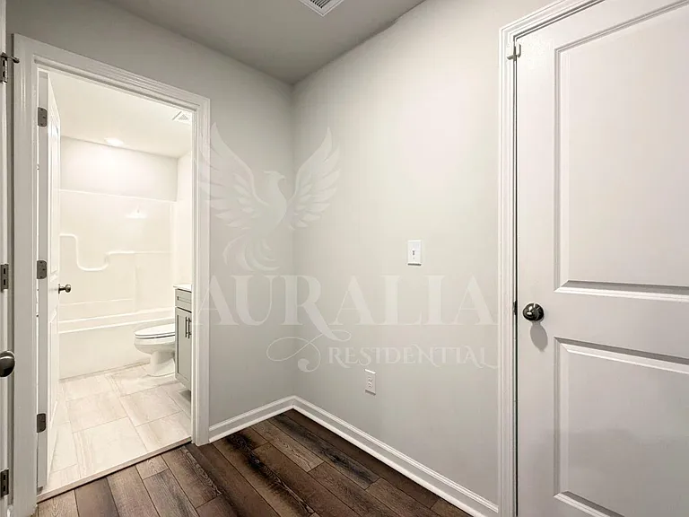 3018 Brellon Ln — Photo 6