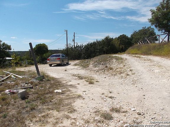 4th image of 107 Link Ln S