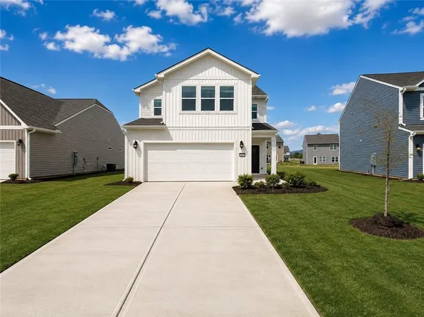 404 Bluegrass Ln, Rockmart, GA 30153