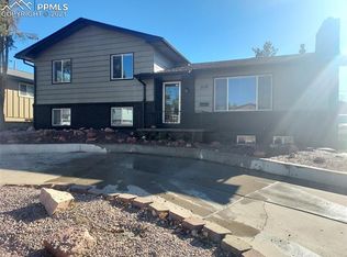 2110 Comanche Rd, Pueblo, CO 81001