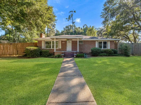 105 Columbia Dr, Tallahassee, FL 32304