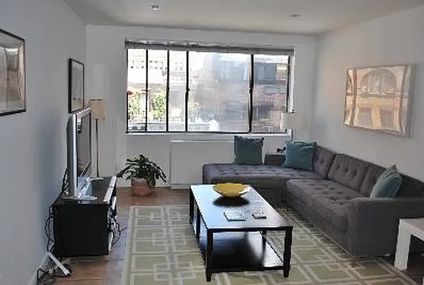 Rented by Corcoran | media 20