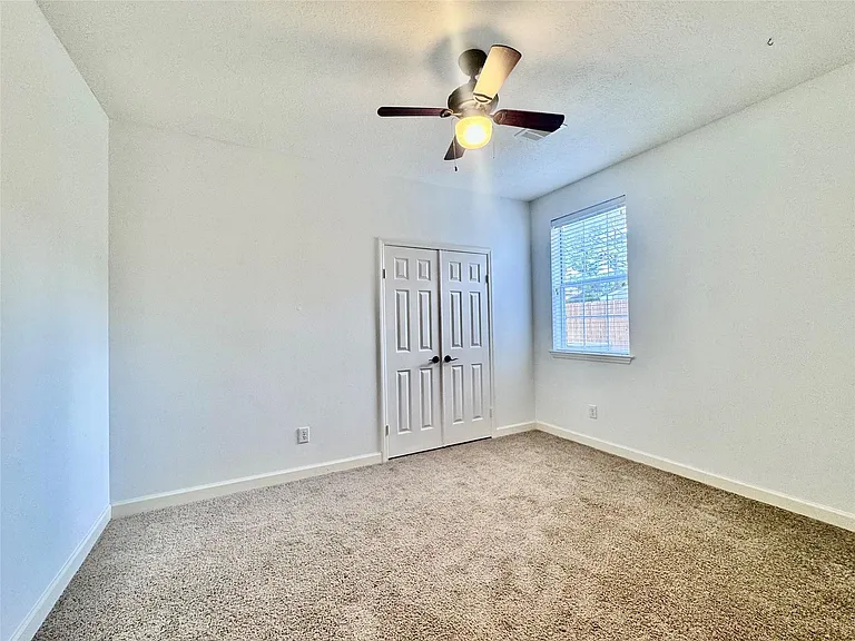 2123 Hollow Reef Cir — Photo 25