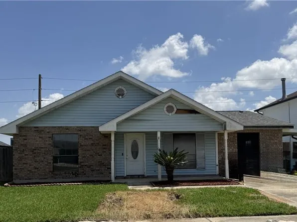 493 Longwood Dr, Destrehan, LA 70047