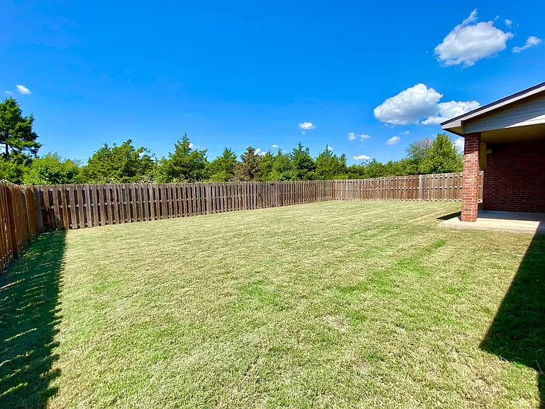 2225 Washita Trl — Photo 22